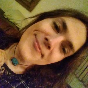 Meet your Posher, Hella